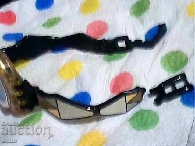 Доставка на стар дамески сва4 работи Доставка на стар дамески сва4 работи