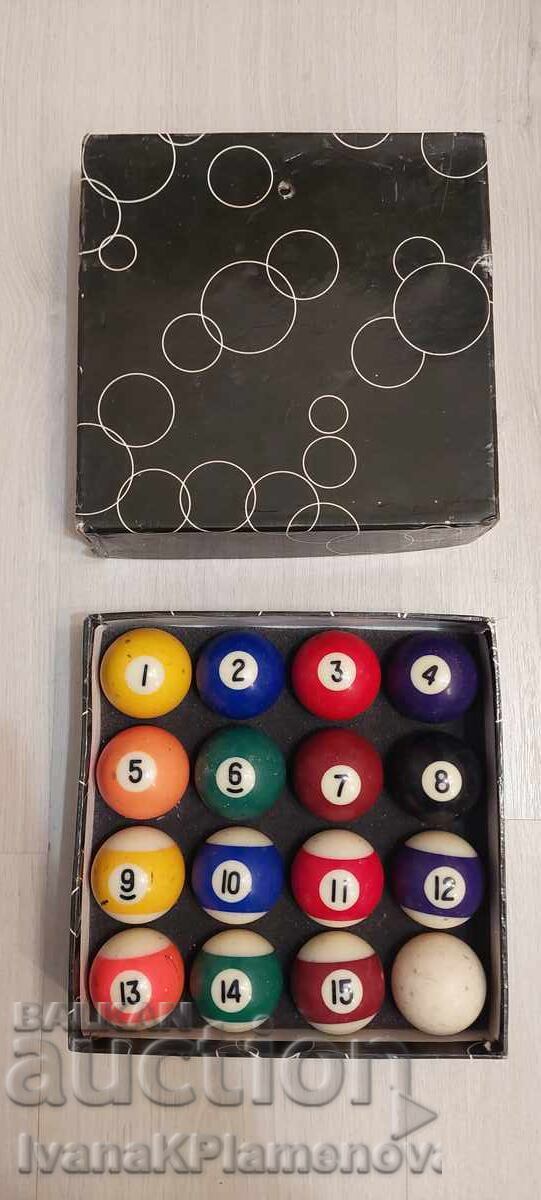 Pool balls with price 45.00 BGN | € 23.01 Pool balls with price 45.00 BGN | € 23.01