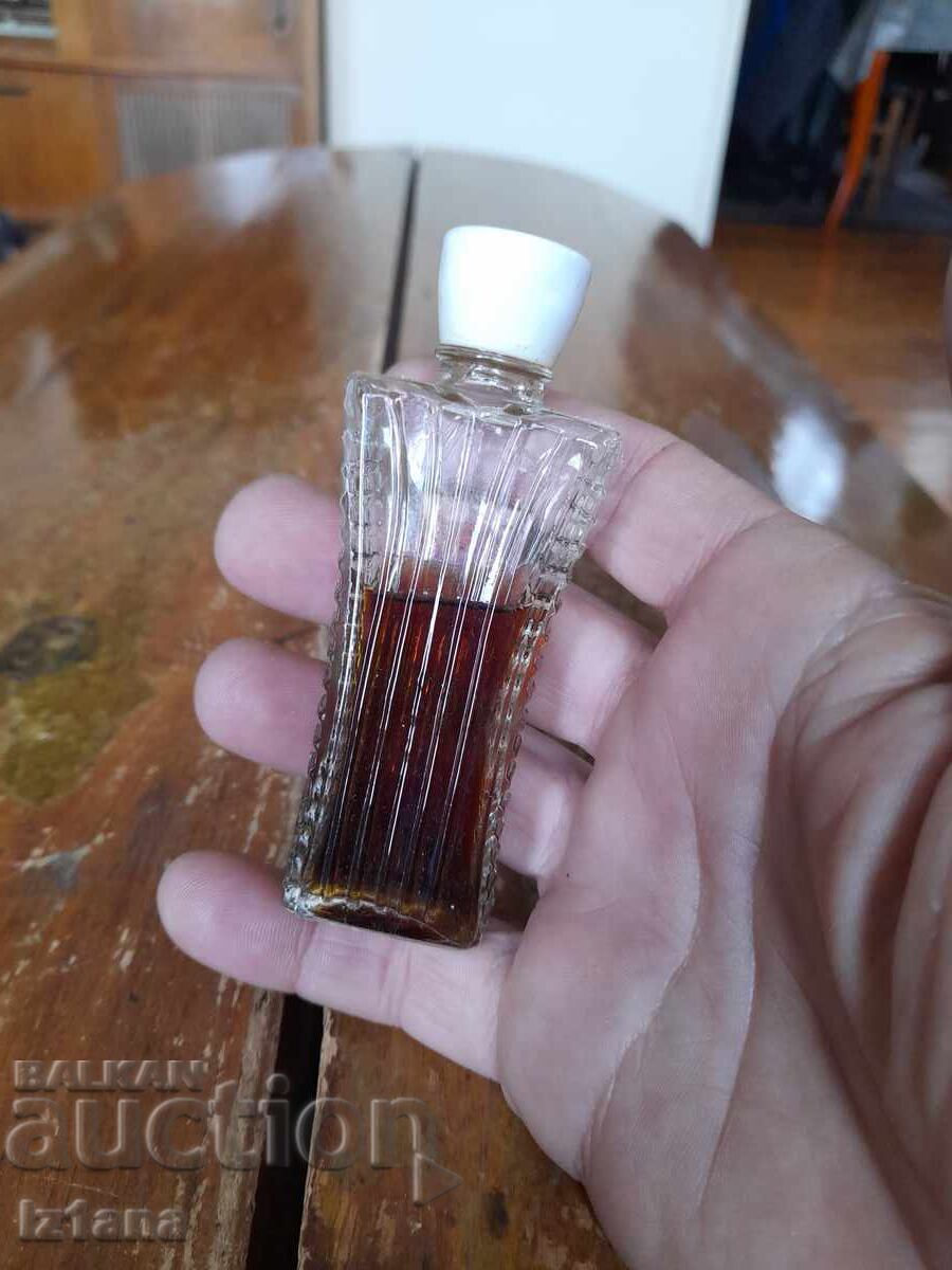 Auction Old perfume Sonnet Auction Old perfume Sonnet