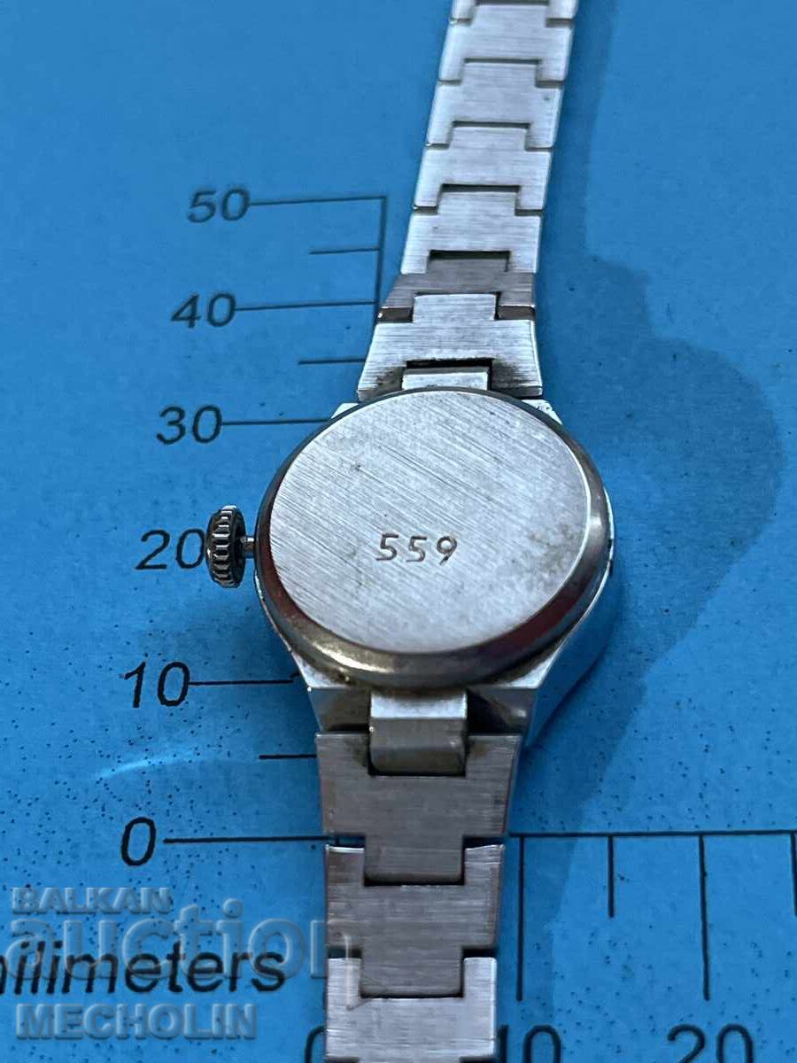 Delivery of WOMEN'S WATCH 14