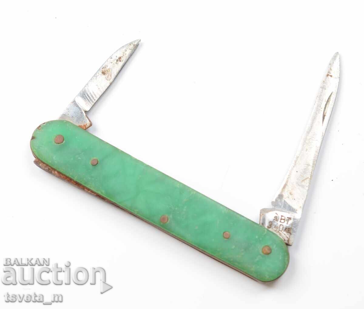 Delivery of Pocket knife with 2 tools Delivery of Pocket knife with 2 tools