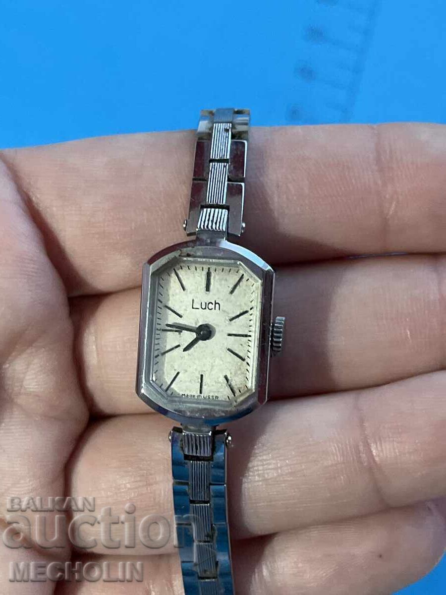 WOMEN'S WATCH 15 - 7