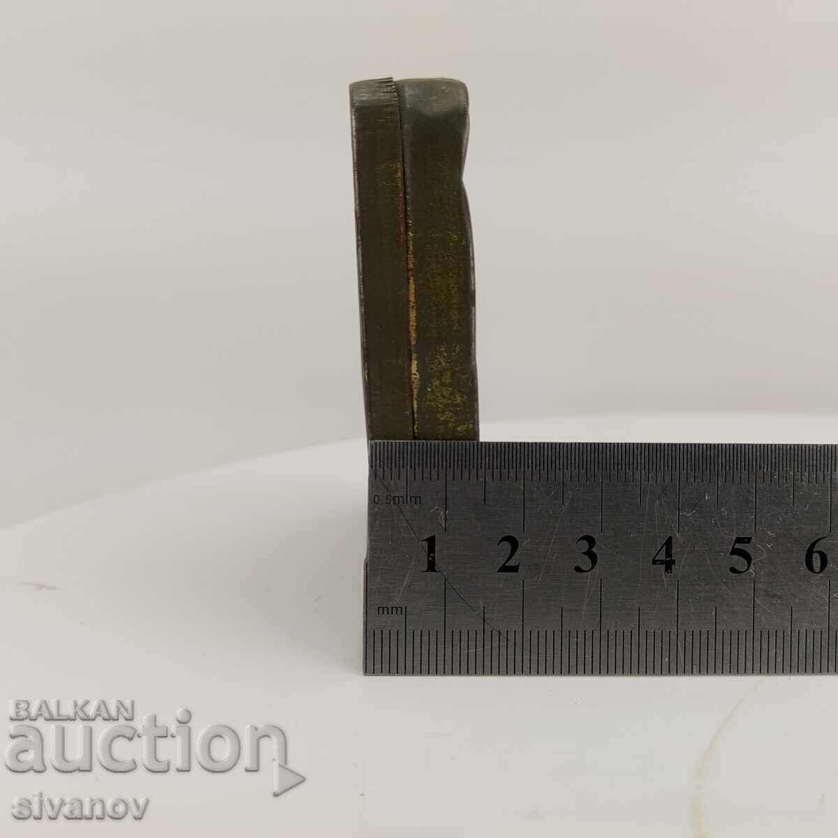 Παλιό μεταλλικό κουτί τσιγάρων Haus Neuerburg Guldenring#4689 - 7