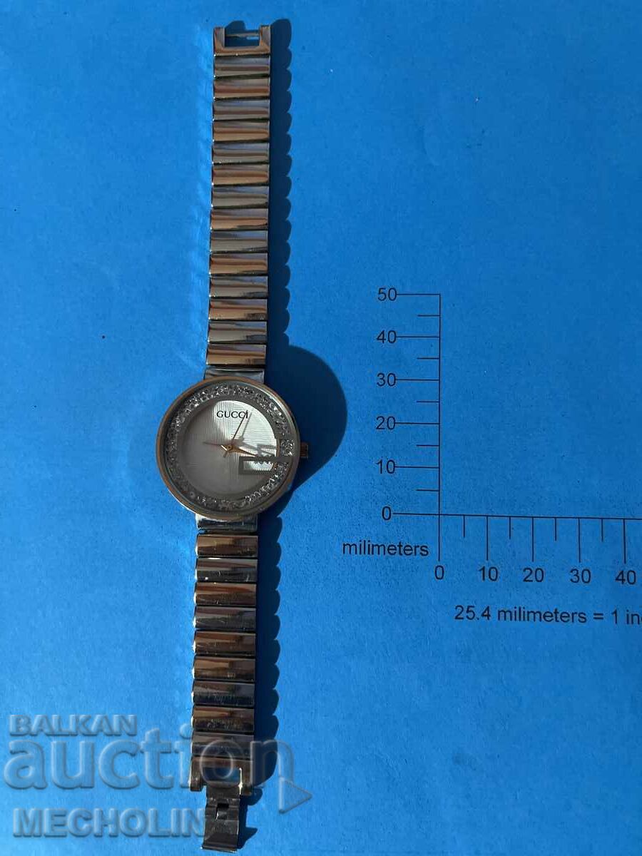 Δημοπρασία Γυναικείο Ρολόι Gucci Ρεπλίκα 22