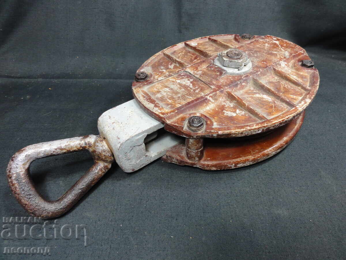 Аукцион СТАРА РЕТРО КОРАБНА ТАКЕЛАЖНА МАКАРА РОЛКОВ БЛОК ЗА ВЪЖЕ