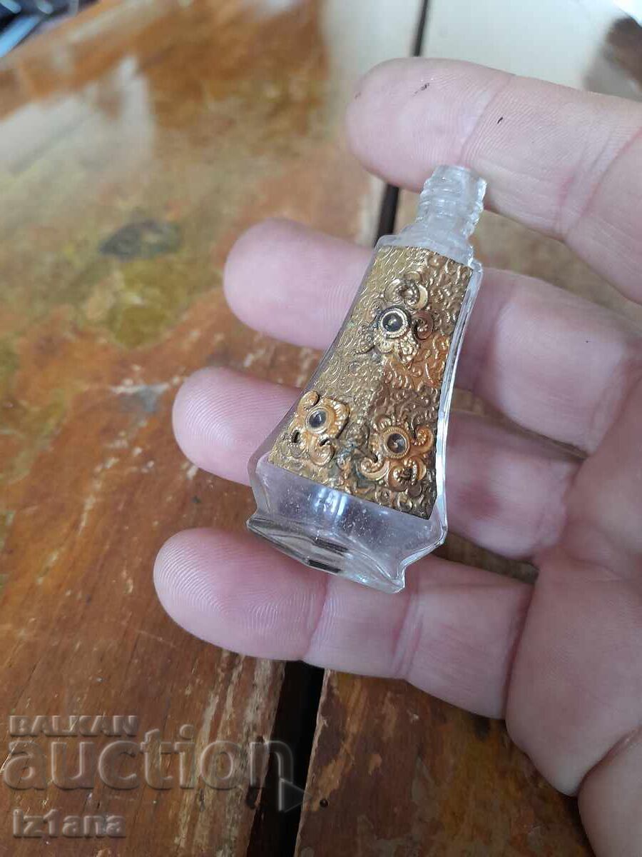 Old perfume bottle with price 11.00 BGN | € 5.62