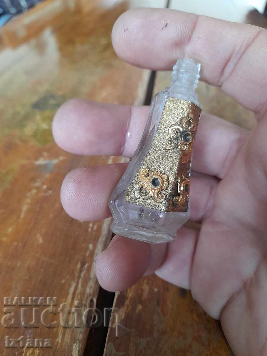 Auction  Old perfume bottle