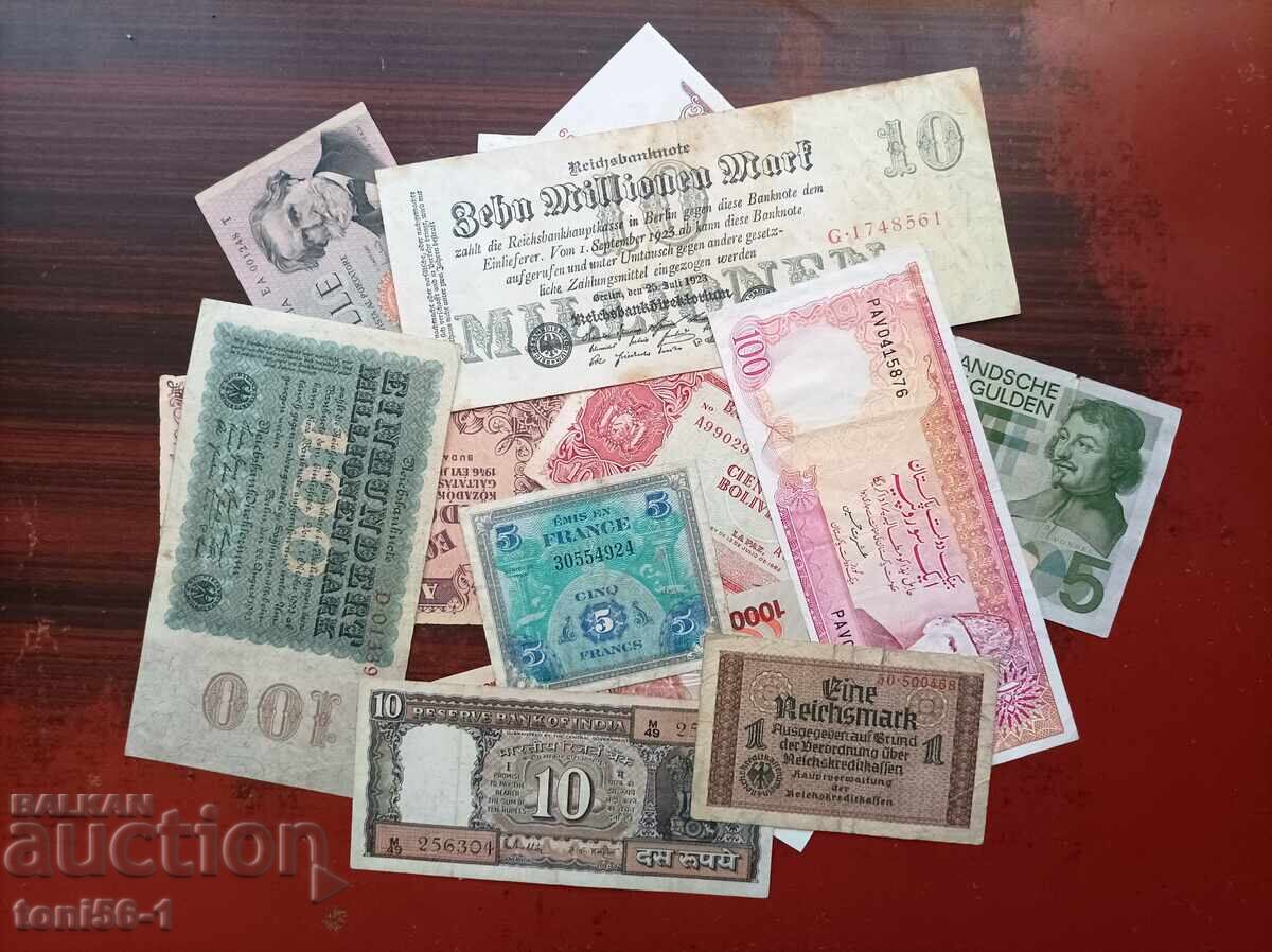 Lot of 15 banknotes 2 Lot of 15 banknotes 2