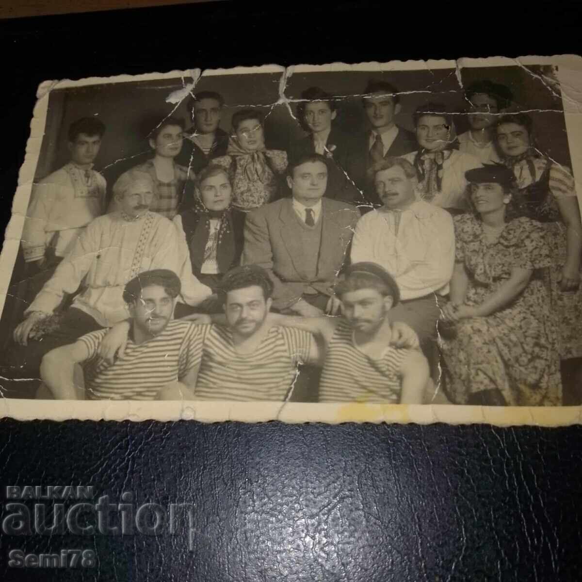 Театрален колектив при читал. ,, Съгласие ,,