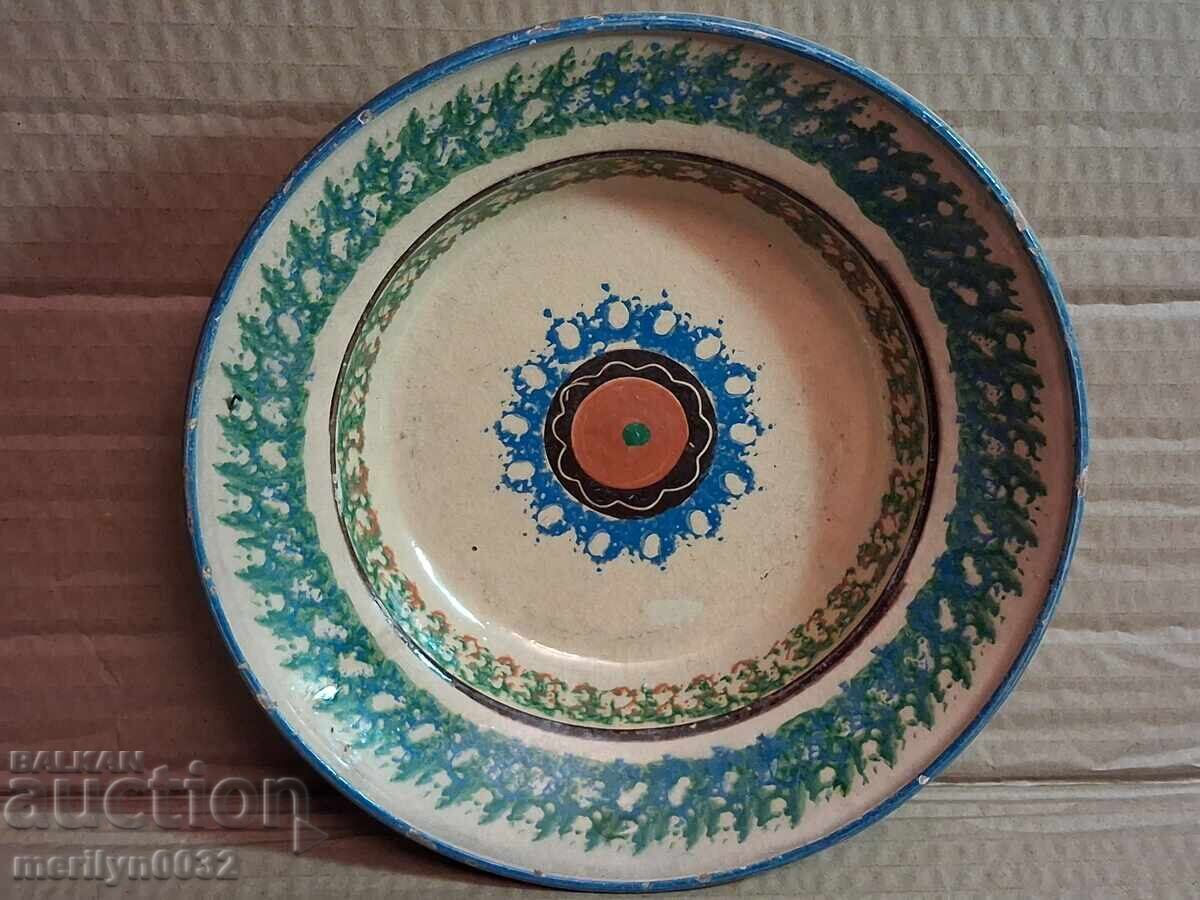 Παλιό πήλινο δοχείο, αγγεία, πιάτο