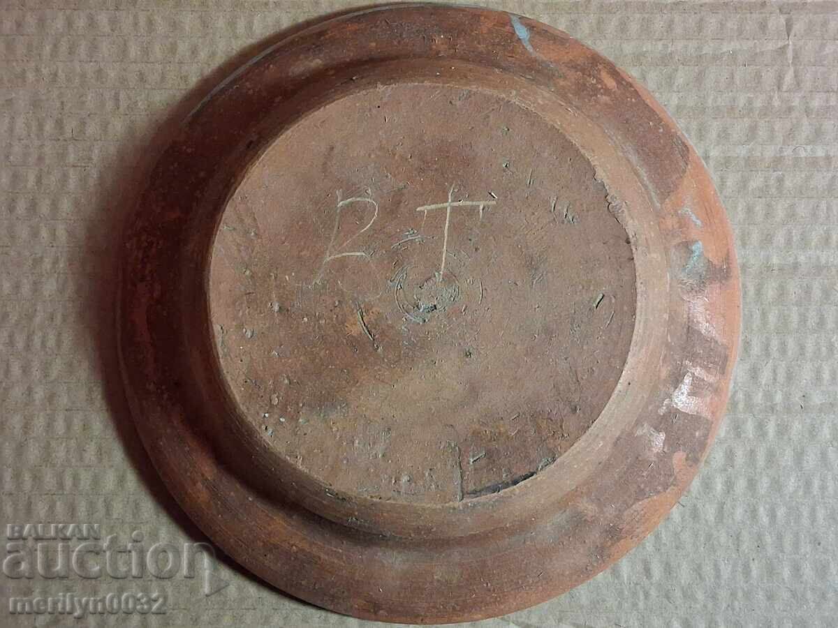 Auction  Old clay pot, pottery, plate