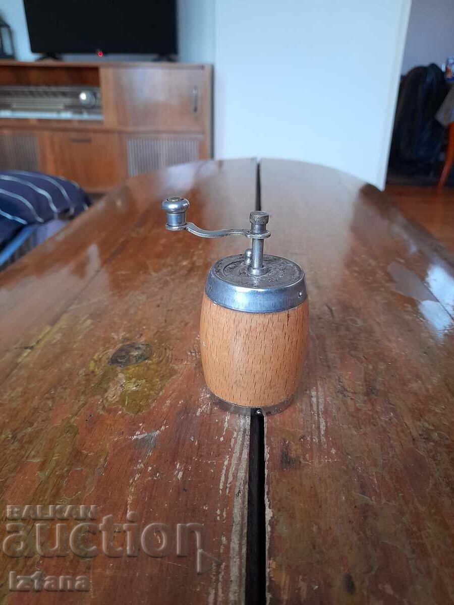 Stara Melnička, moara de piper negru