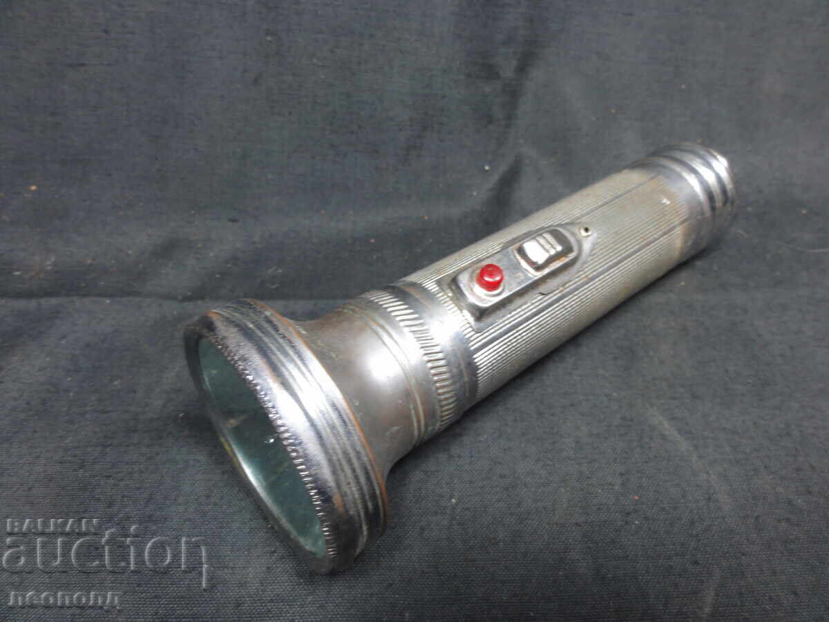 BZTs STAR RETRO PROJECTOR FLASHLIGHT with price 0.01 BGN | € 0.01 BZTs STAR RETRO PROJECTOR FLASHLIGHT with price 0.01 BGN | € 0.01