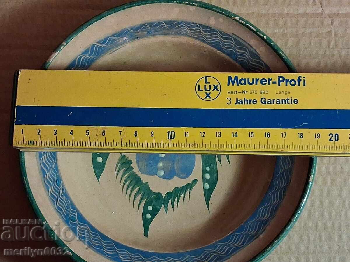 Auction  Old clay pot, pottery, plate