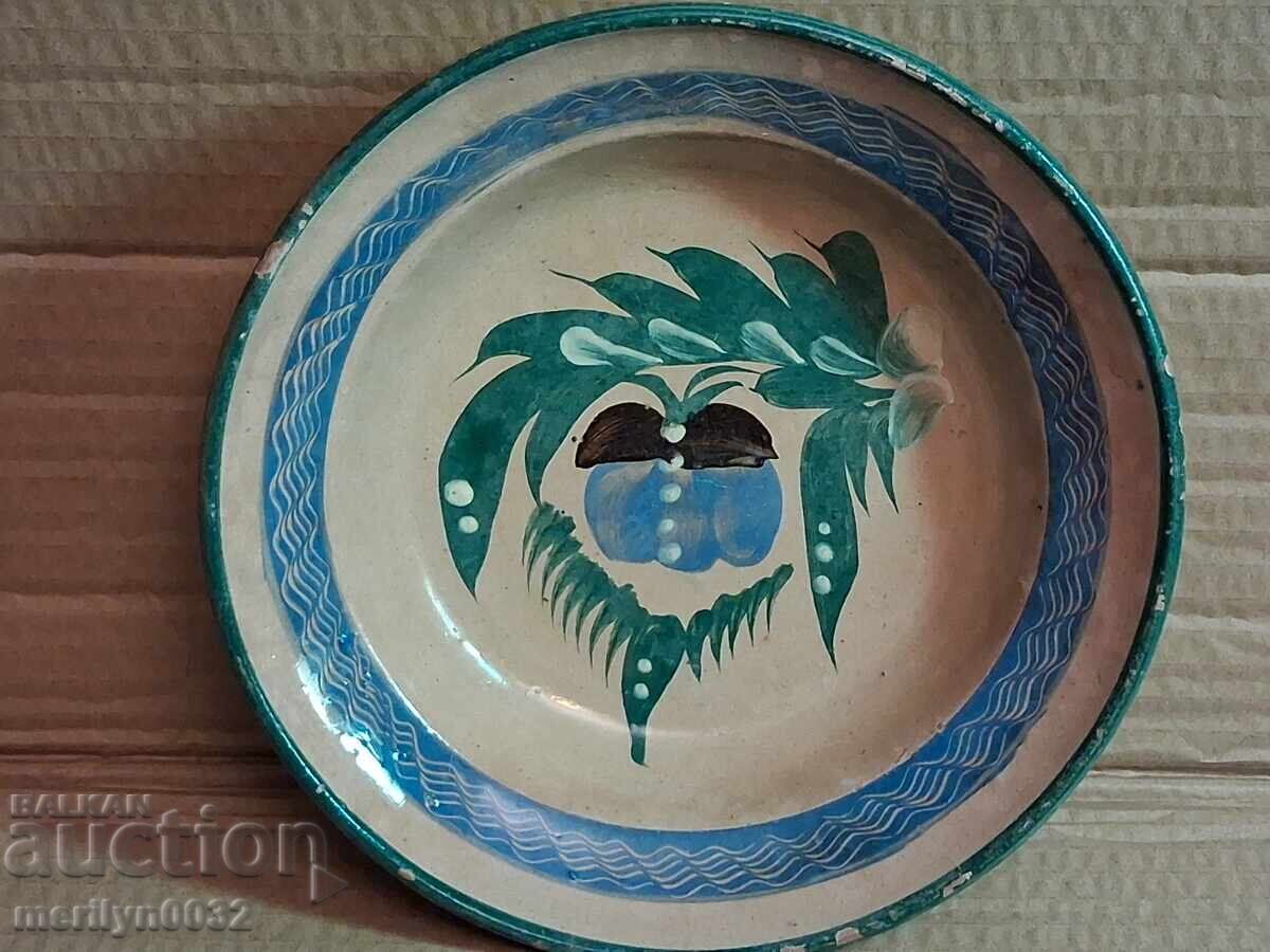 Old clay pot, pottery, plate