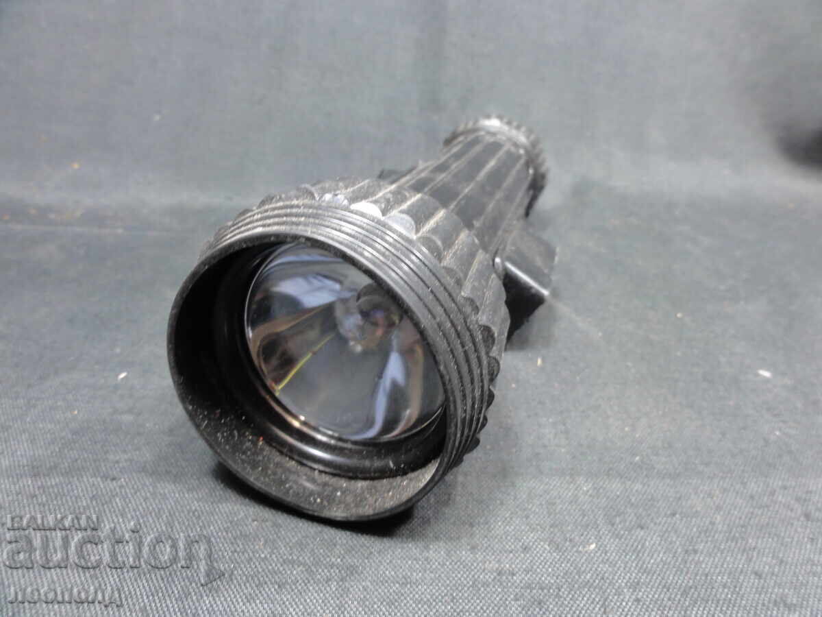 BZTs STAR RETRO PROJECTOR FLASHLIGHT WITH MAGNET - 5