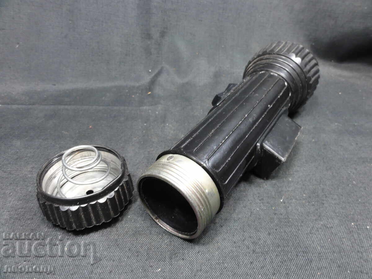 BZTs STAR RETRO PROJECTOR FLASHLIGHT WITH MAGNET - 6