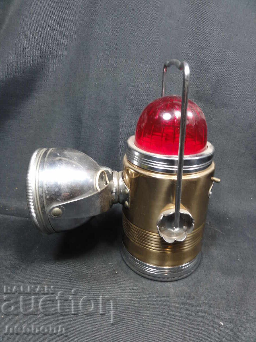 Old Retro Emergency Lamp Spotlight Flashlight PIFCO with price 9.50 BGN | € 4.86 Old Retro Emergency Lamp Spotlight Flashlight PIFCO with price 9.50 BGN | € 4.86