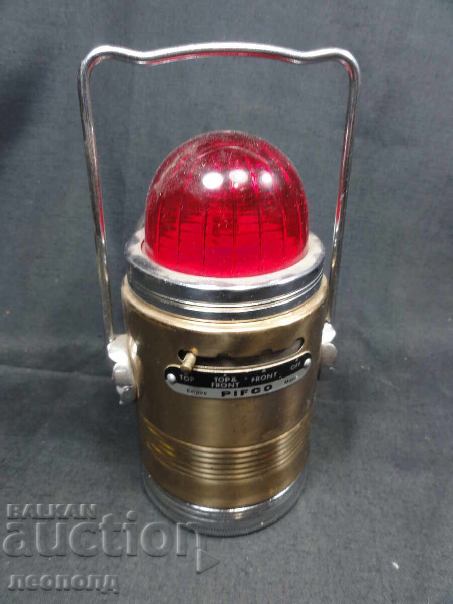 Auction Old Retro Emergency Lamp Spotlight Flashlight PIFCO Auction Old Retro Emergency Lamp Spotlight Flashlight PIFCO