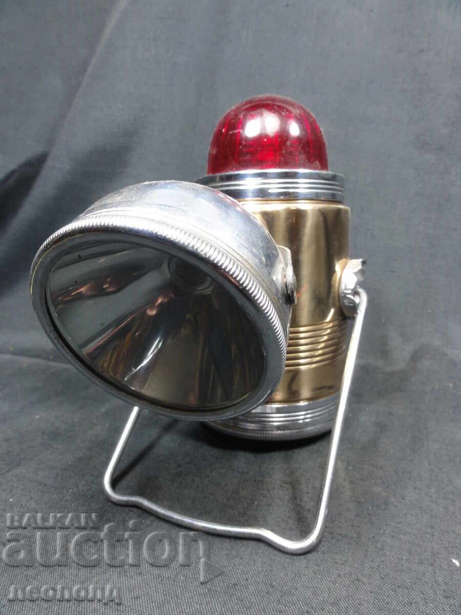 Old Retro Emergency Lamp Spotlight Flashlight PIFCO - 6 Old Retro Emergency Lamp Spotlight Flashlight PIFCO - 6