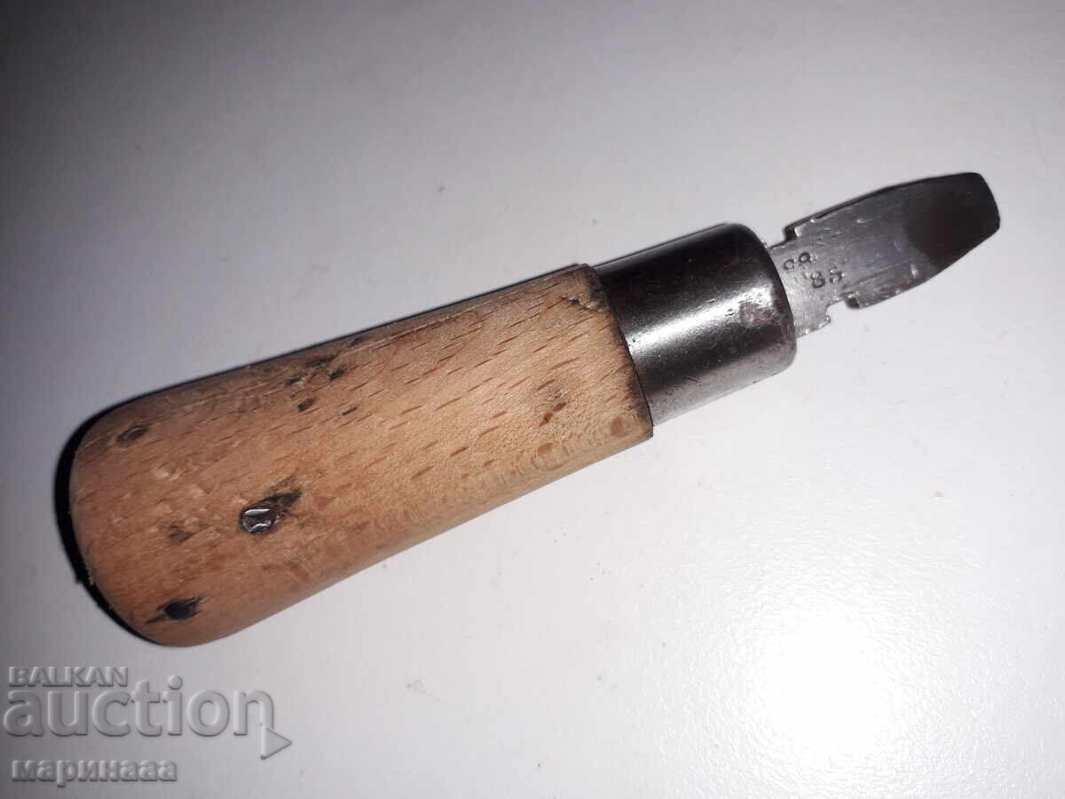 SCREWDRIVER FROM ZIP. KINGDOM OF BULGARIA with price 8.00 BGN | € 4.09