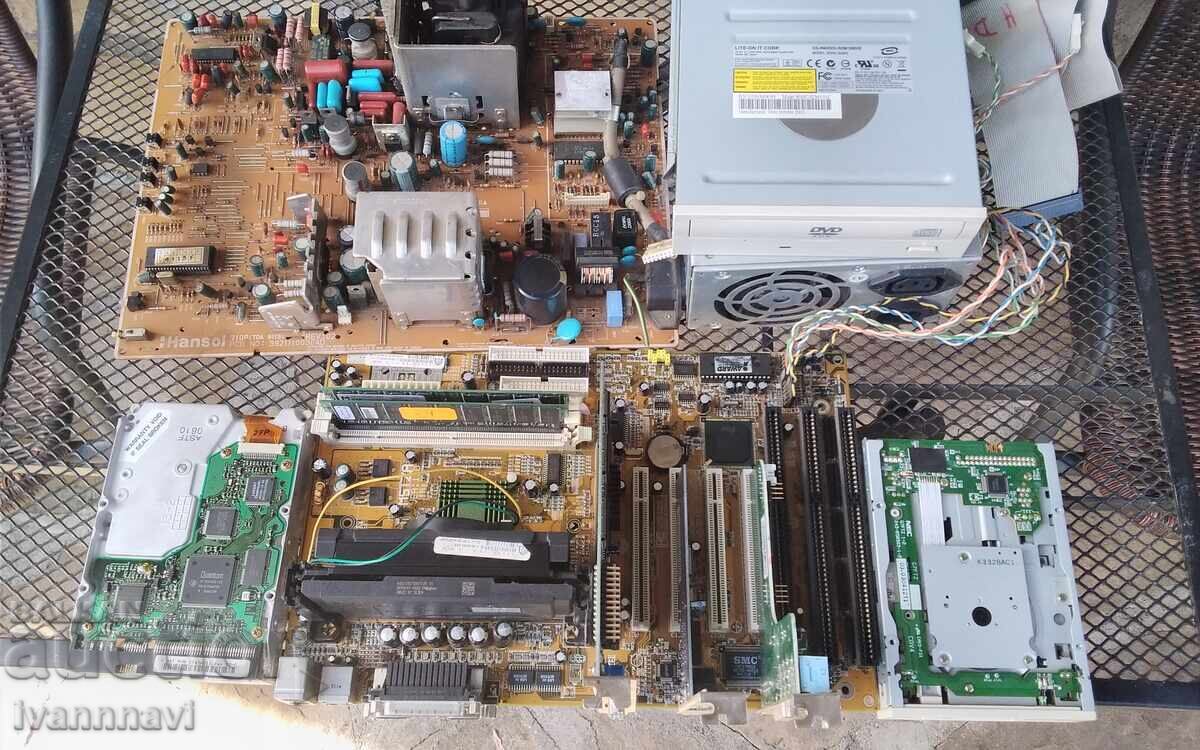 Intel Pentium 2 - Disassembled computer with all components Intel Pentium 2 - Disassembled computer with all components