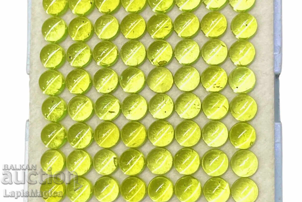 Peridot 5mm round cabochons - price per 1 piece