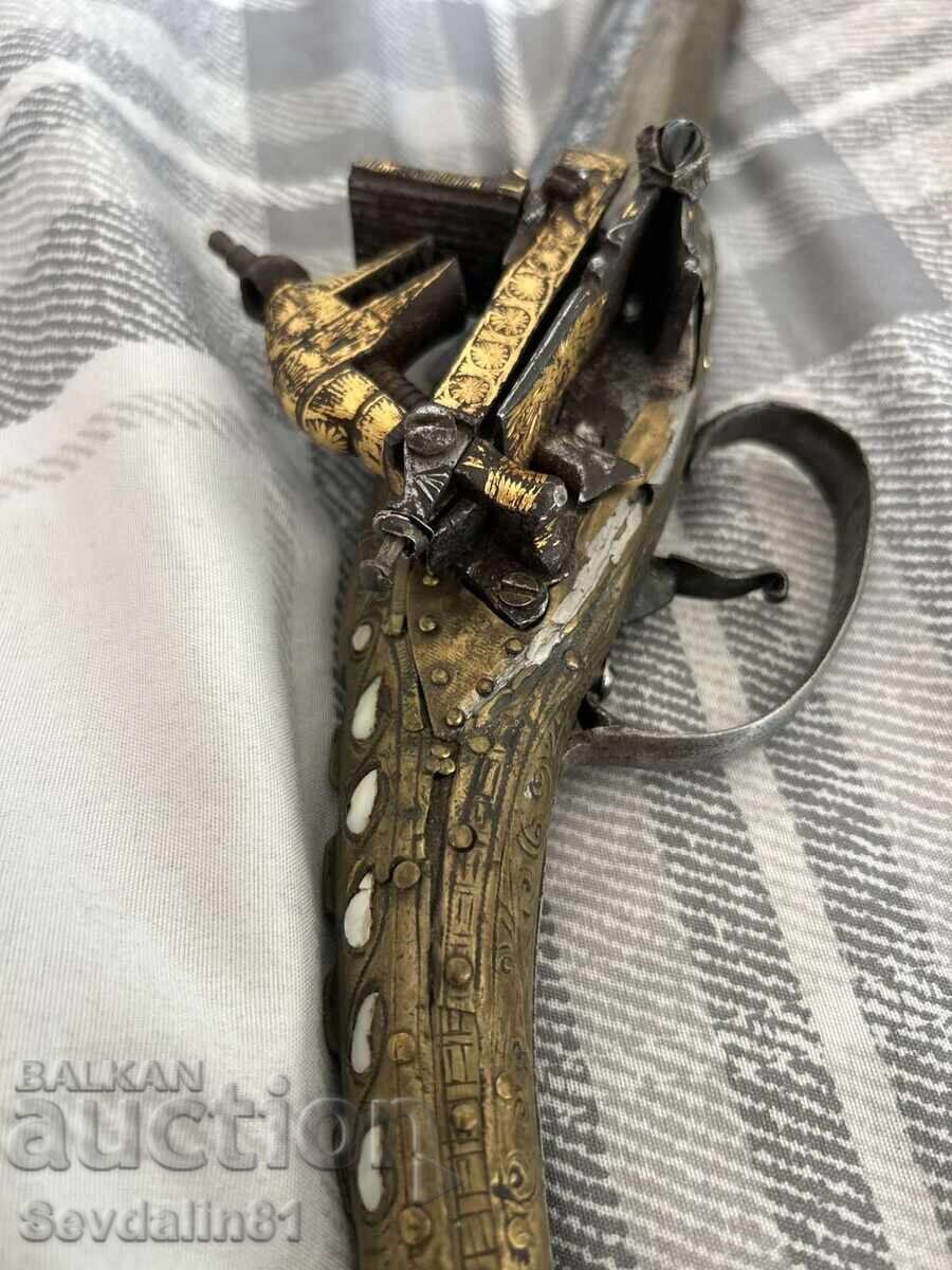 Pishtov with price 2200.00 BGN | € 1124.84 Pishtov with price 2200.00 BGN | € 1124.84