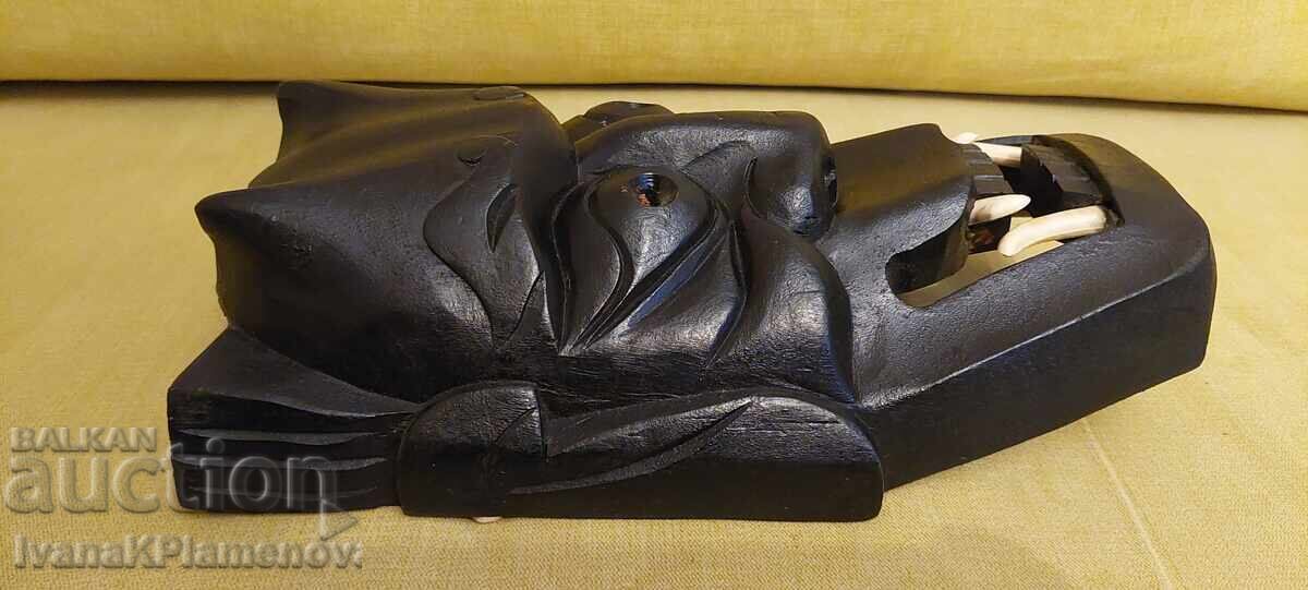 Licitație Sculptură în lemn pentru cunoscători