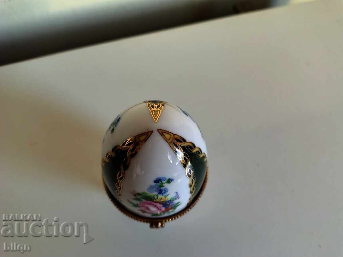 Πορσελάνινο Αυγό-Κοσμηματοκιβώτιο-Λιμόζ με τιμή 29.98 BGN | € 15.33