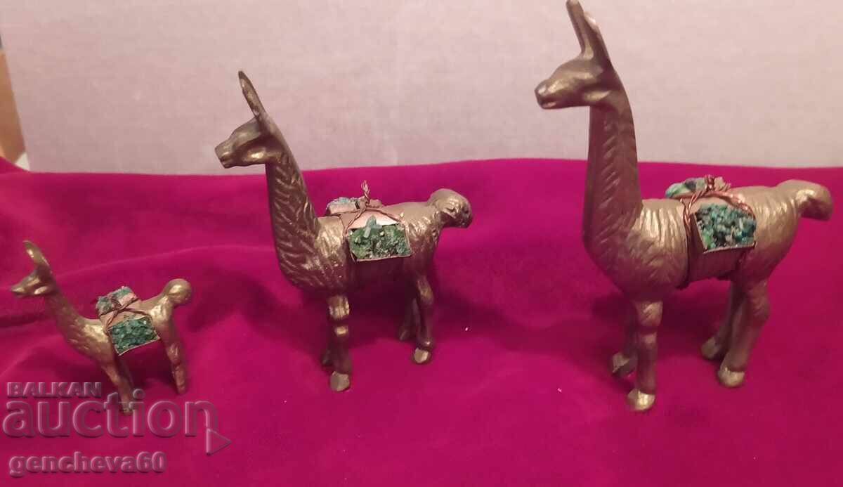 Комплект  фигури на месингови лами - 5