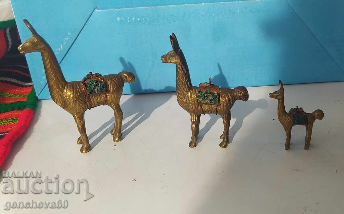 Set de figurine cu trei lame de alamă