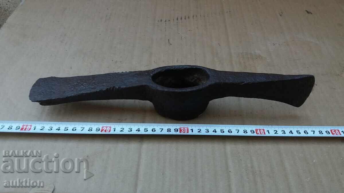 PICKAXE - AXE with price 9.99 BGN | € 5.11