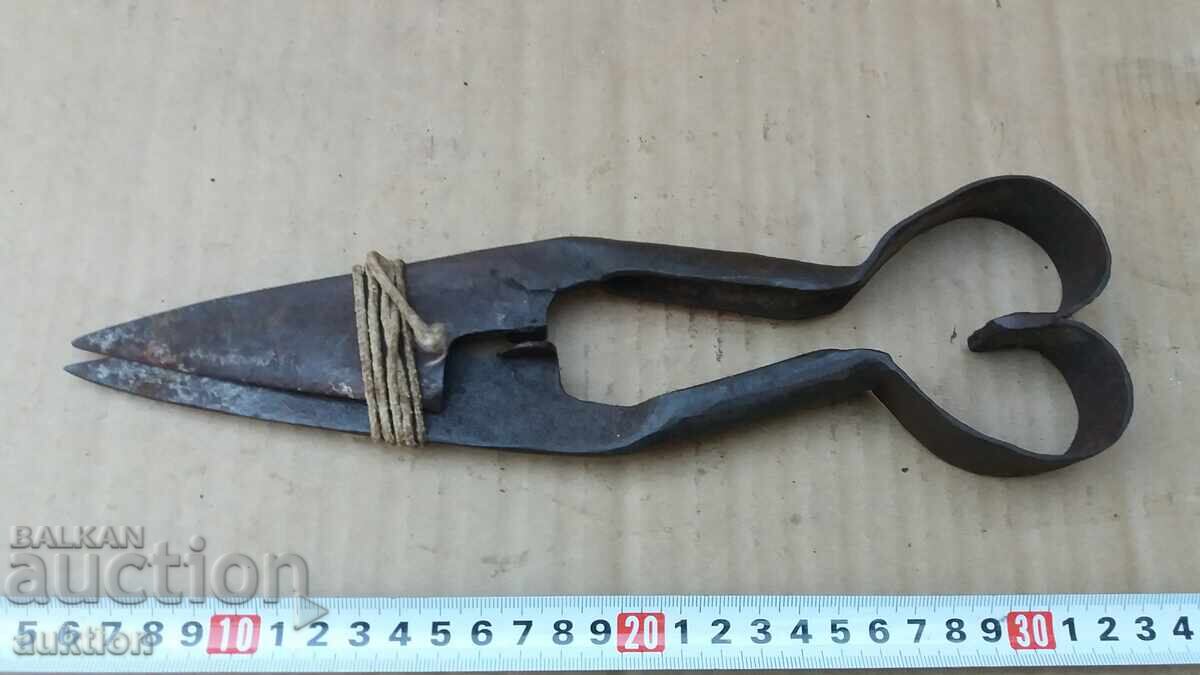 ΠΑΛΙΑ ΨΑΛΙΔΙΑ ΠΡΟΒΑΤΩΝ με τιμή 4.99 BGN | € 2.55