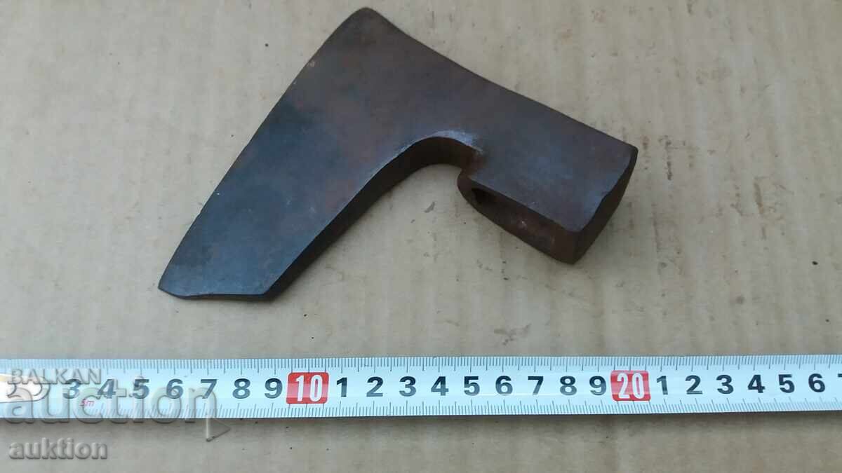 СТАРА КОВАНА МАЛКА БРАДВА, ИНСТРУМЕНТ КАСАПСКИ с цена 13.99 лв. | € 7.15