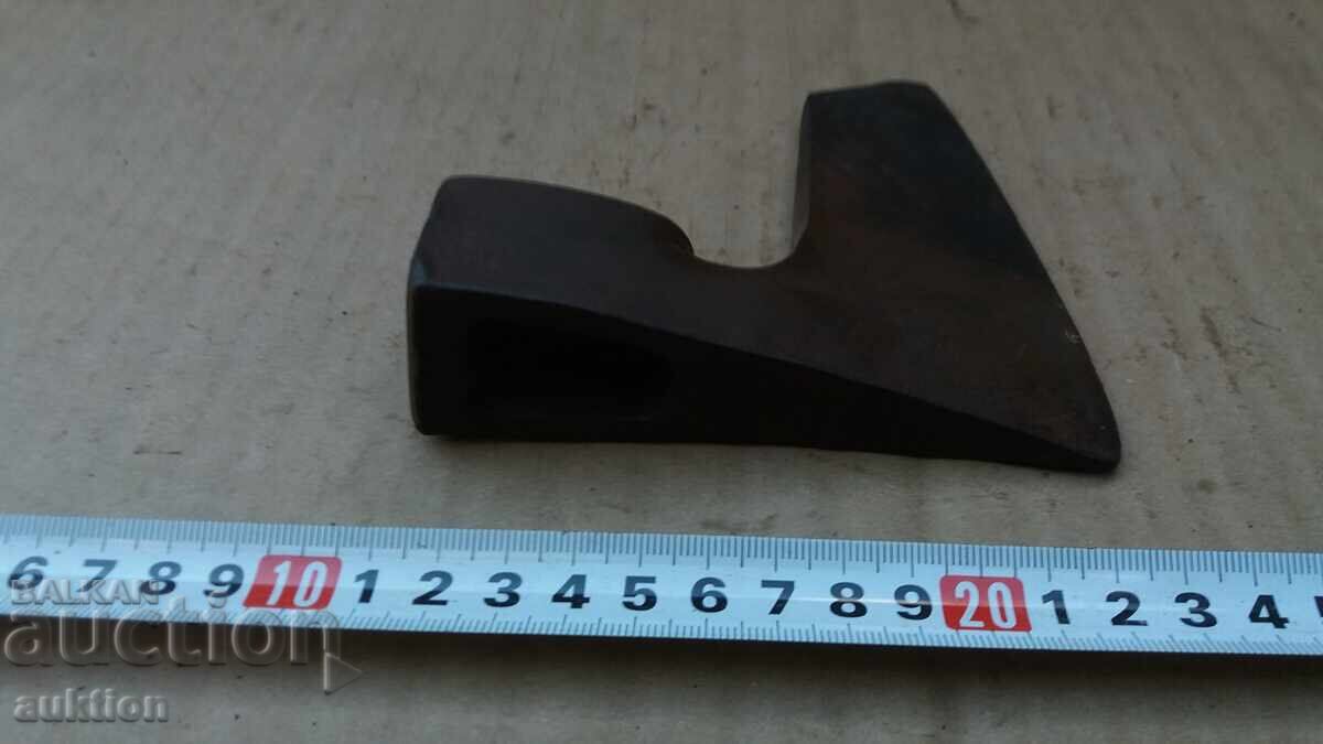 Доставка на СТАРА КОВАНА МАЛКА БРАДВА, ИНСТРУМЕНТ КАСАПСКИ