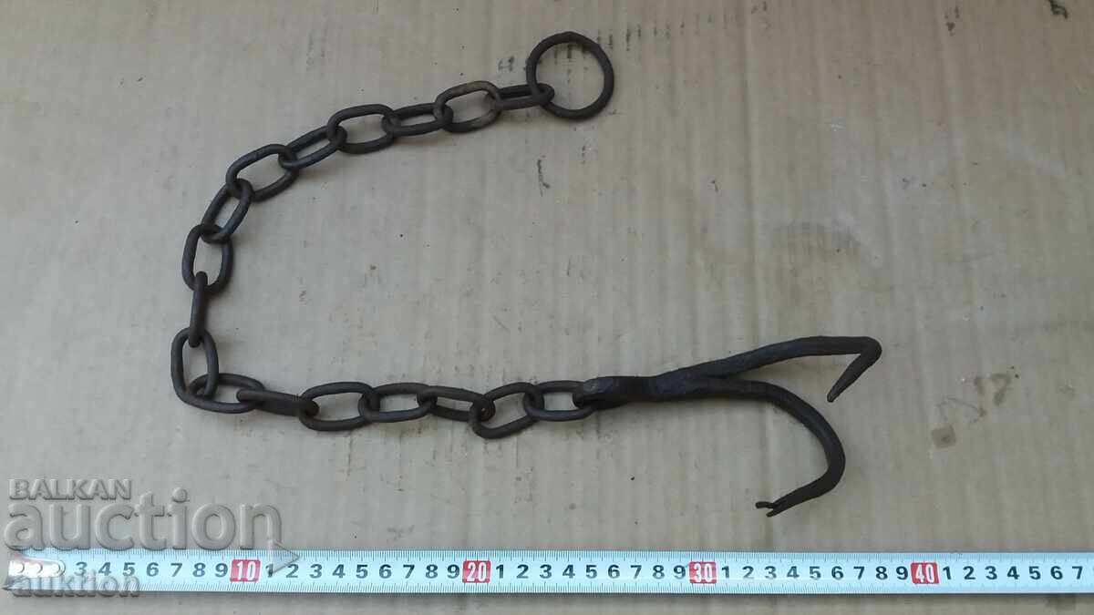 Доставка на СТАРА КОВАНА КУКА, ЧЕНГЕЛ ЗА ВАДЕНЕ НА БАКЪРИ ОТ КЛАДЕНЕЦ Доставка на СТАРА КОВАНА КУКА, ЧЕНГЕЛ ЗА ВАДЕНЕ НА БАКЪРИ ОТ КЛАДЕНЕЦ