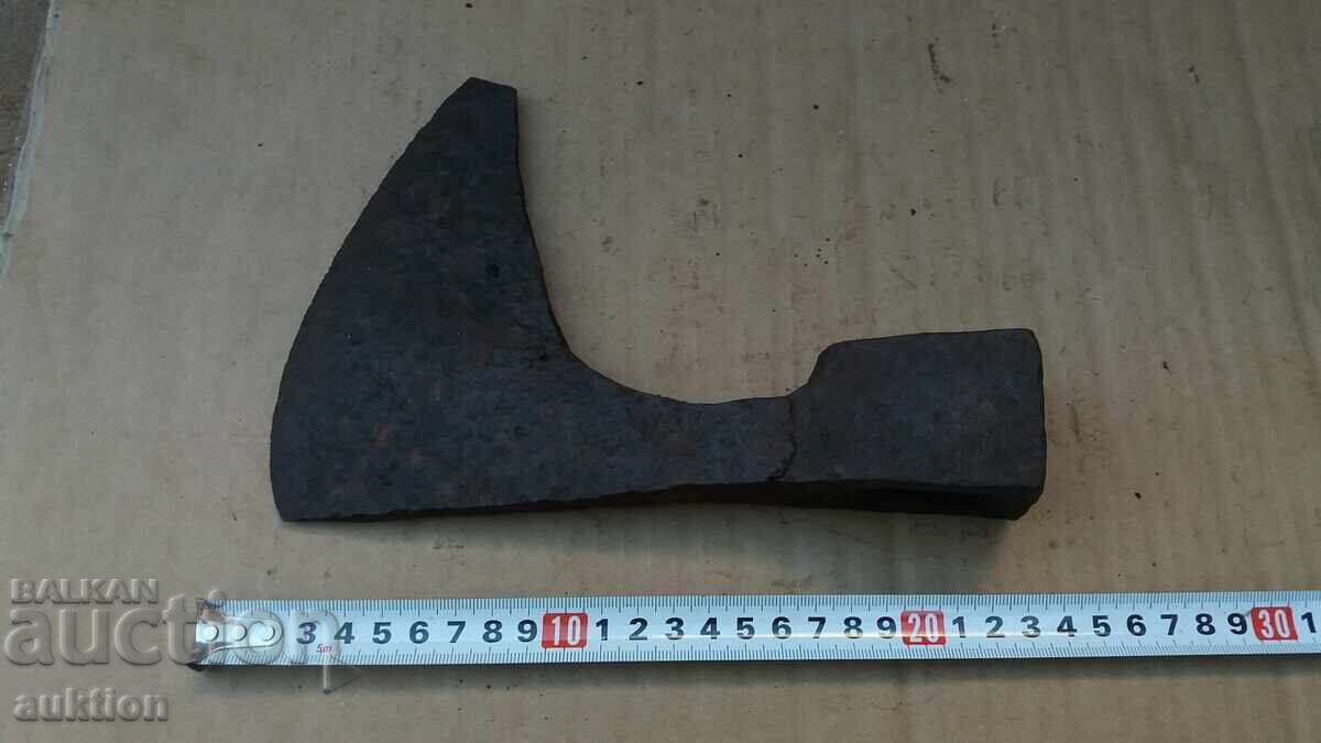 TOPOR FORJAT DE RENAȘTERE - 5 TOPOR FORJAT DE RENAȘTERE - 5