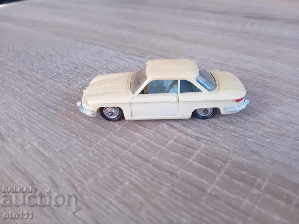 JUCĂRIE VECHE PANHARD - URSS cu preț € 25.00 | 48.90 BGN