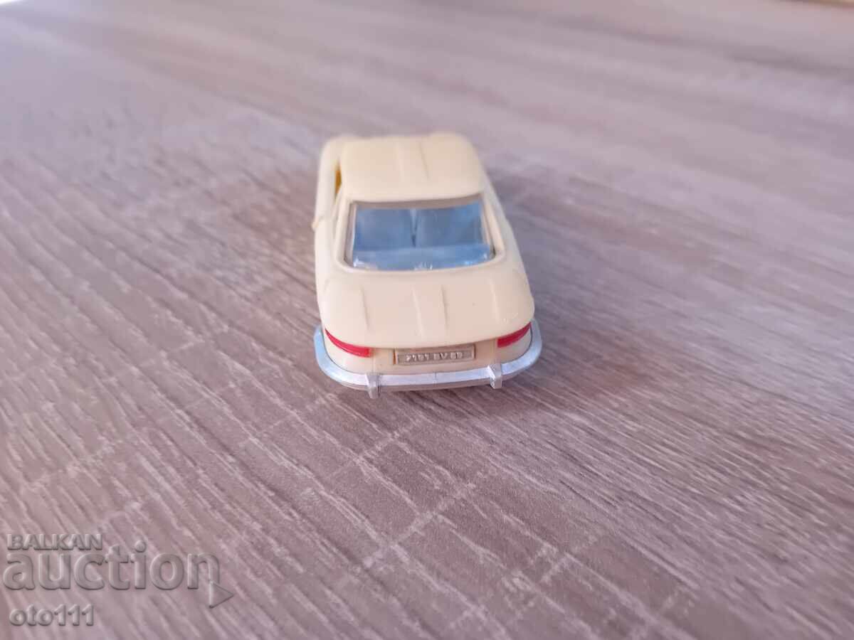 Доставка на СТАРА ИГРАЧКА PANHARD - СССР Доставка на СТАРА ИГРАЧКА PANHARD - СССР