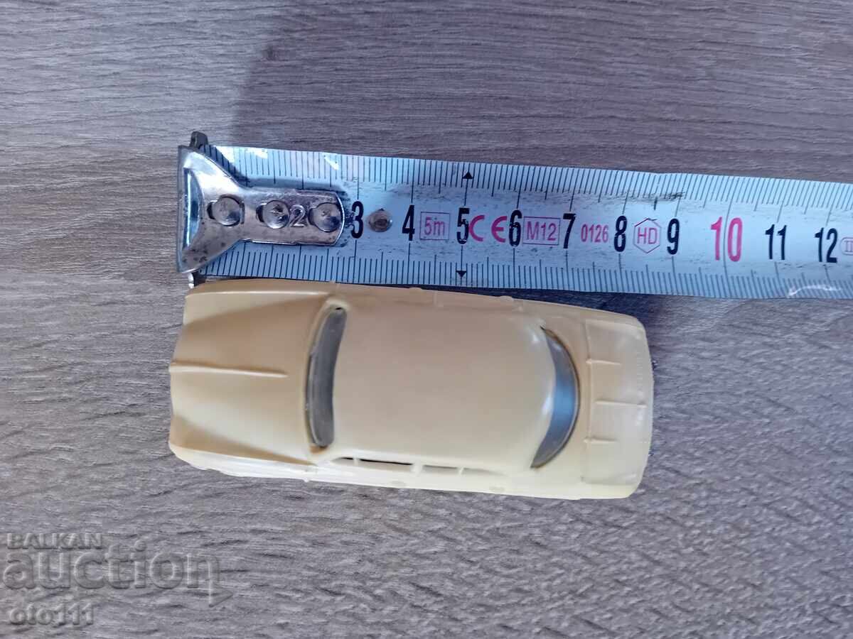 Auction OLD TOY DAUPHINE RENAULT - USSR Auction OLD TOY DAUPHINE RENAULT - USSR