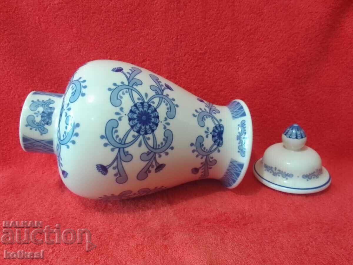 Стар порцелан ваза урна ГДР Германия Unterweissbach H-26 - 6