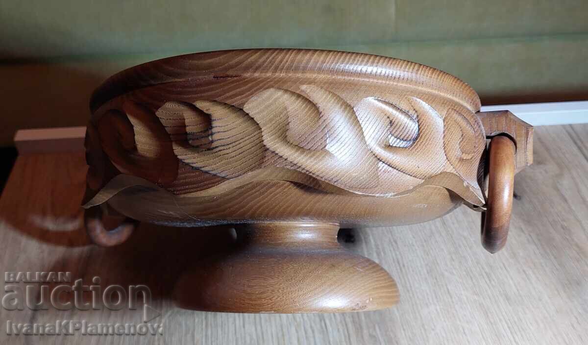 Livrarea Bol sculptat în lemn pentru cunoscători Livrarea Bol sculptat în lemn pentru cunoscători