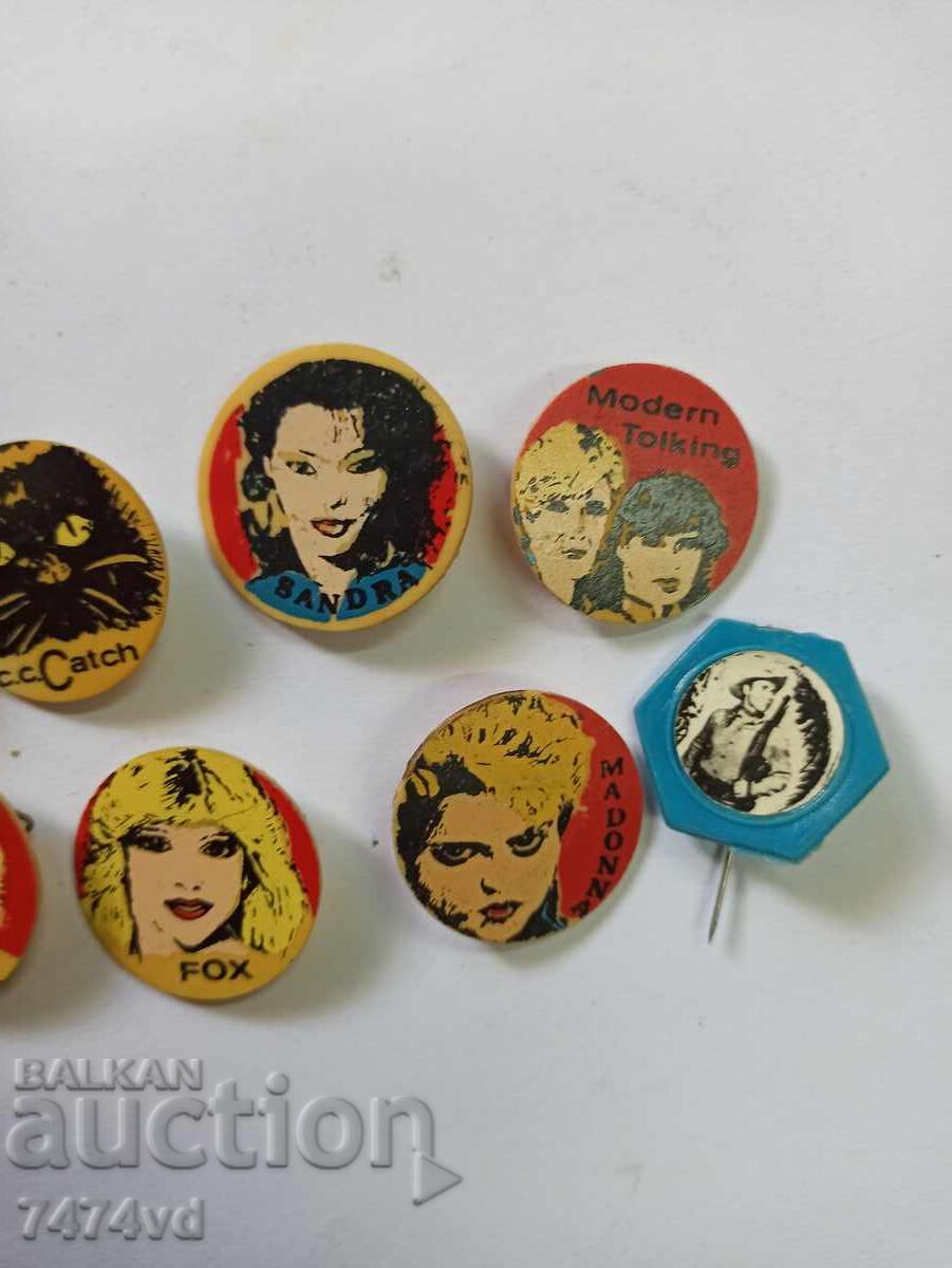 Livrarea SOC. Rânduri Insigne - SAMANTHA FOX, MADONNA, C.C. CATCH și alții Livrarea SOC. Rânduri Insigne - SAMANTHA FOX, MADONNA, C.C. CATCH și alții