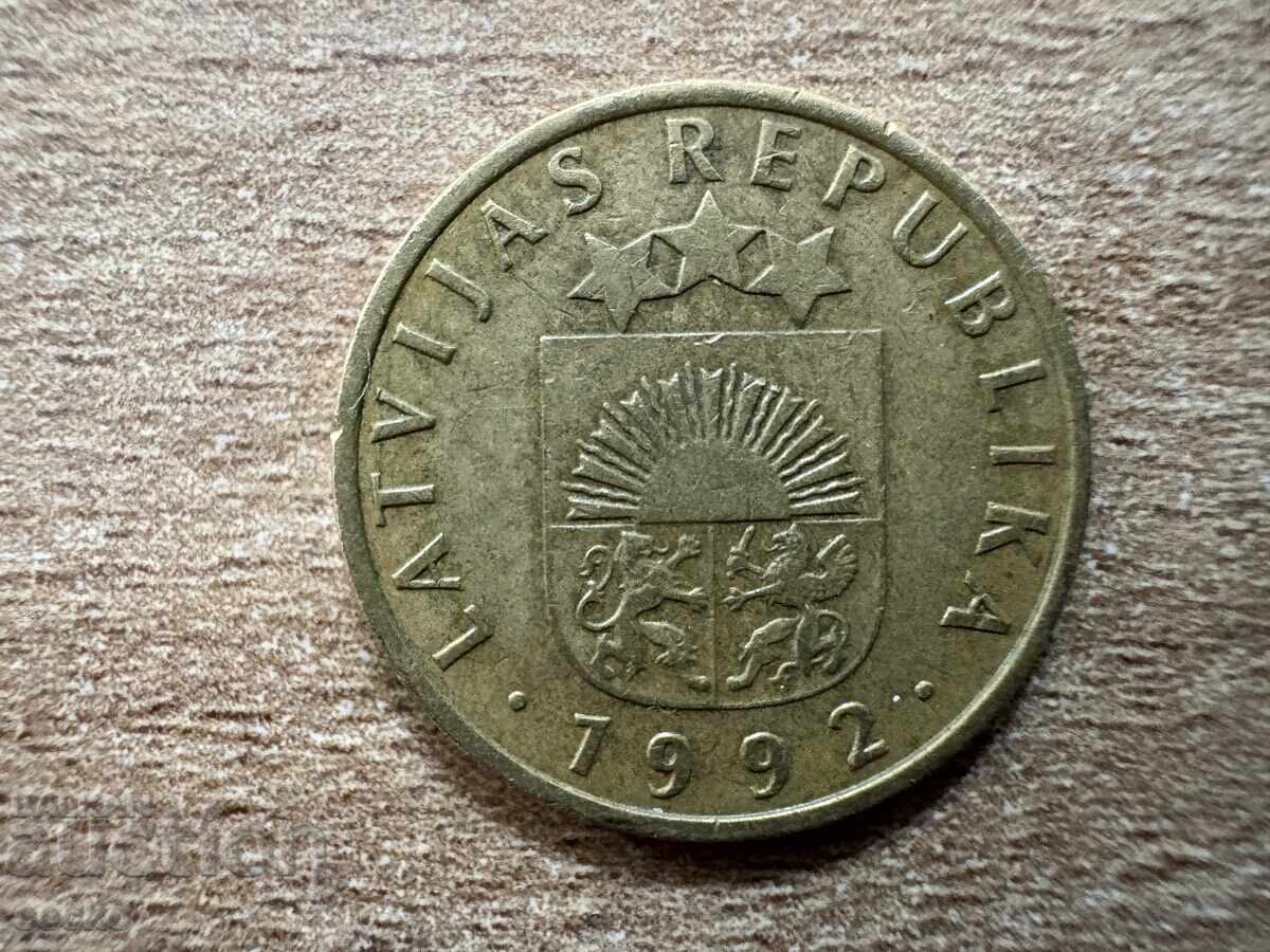 Λετονία - 5 σάντιμι (1992) με τιμή 0.40 BGN | € 0.20 Λετονία - 5 σάντιμι (1992) με τιμή 0.40 BGN | € 0.20