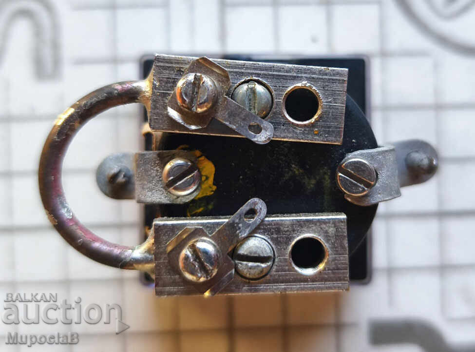 Ammeter 25 A with price 5.00 BGN | € 2.56 Ammeter 25 A with price 5.00 BGN | € 2.56