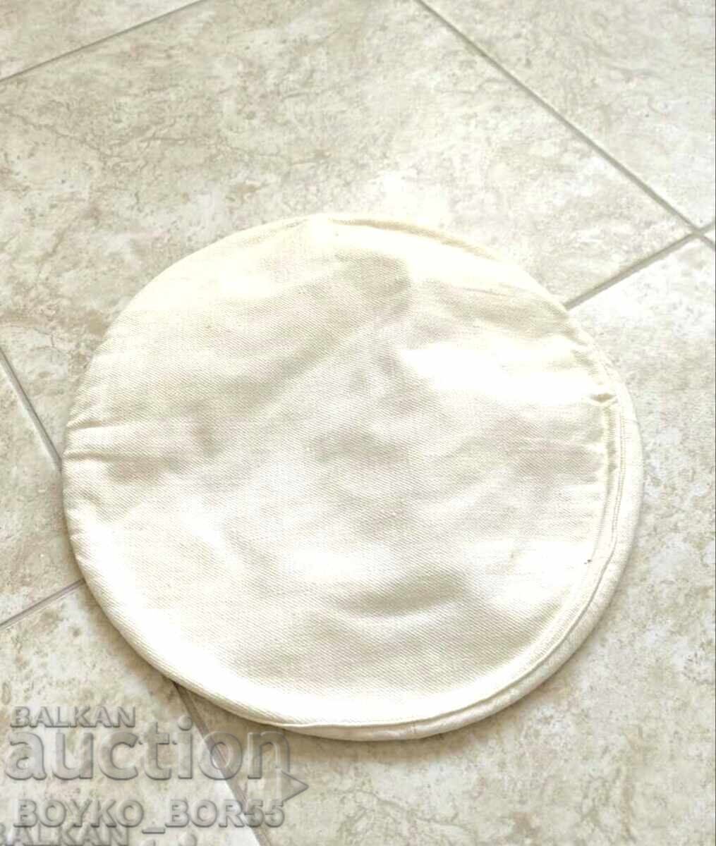 Rară Șapcă Albă pentru Chipiu de Paradă al Marinei Militare Bulgare cu preț 119.00 BGN | € 60.84