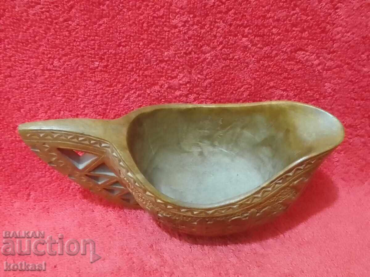 Wood carving Old cup from a single piece of wood - 5