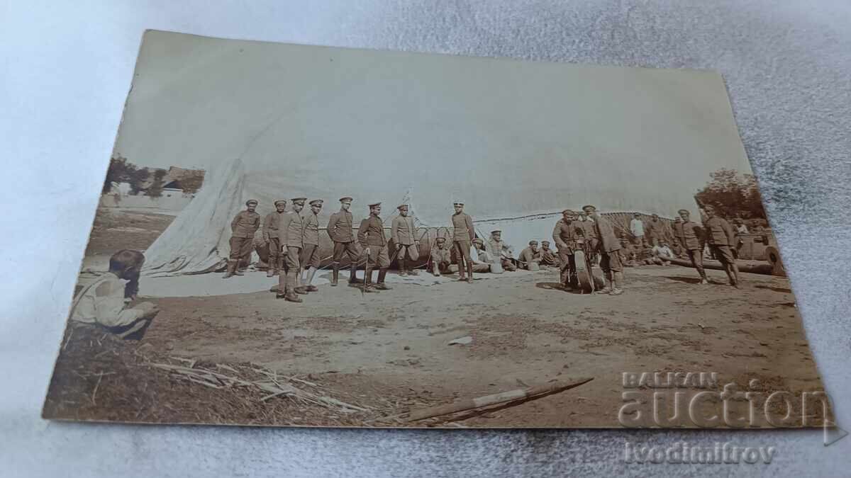 Φωτογραφία Αξιωματικών και στρατιωτών του 1ου τμήματος αερόστατων της 3ης στρατιάς