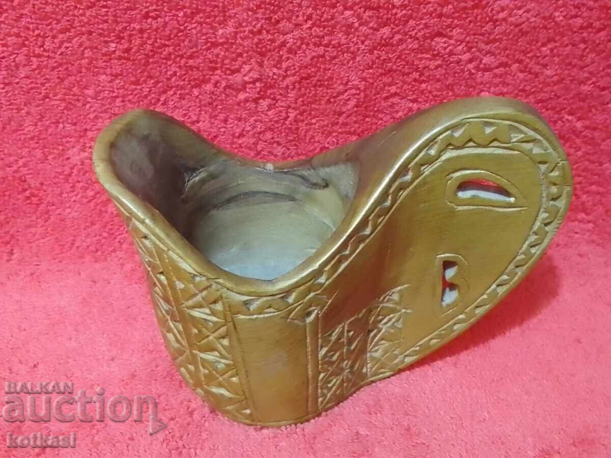 Wood carving Old cup from a single piece of wood with price 45.50 BGN | € 23.26